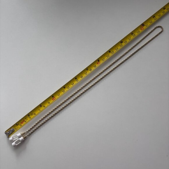 TAPPER 18K Gold AirPod Headphone Rope Chain Necklace - Picture 6 of 6